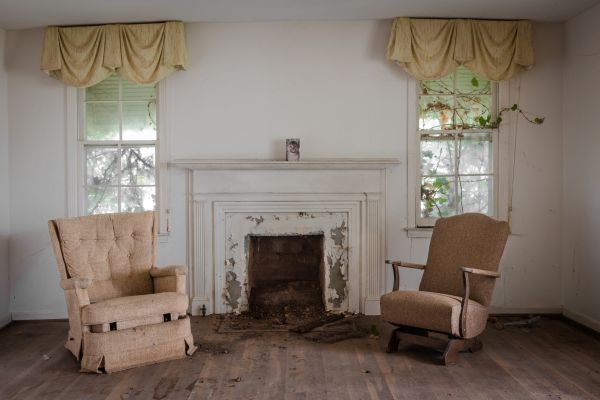 Recliner Removal in Ankeny